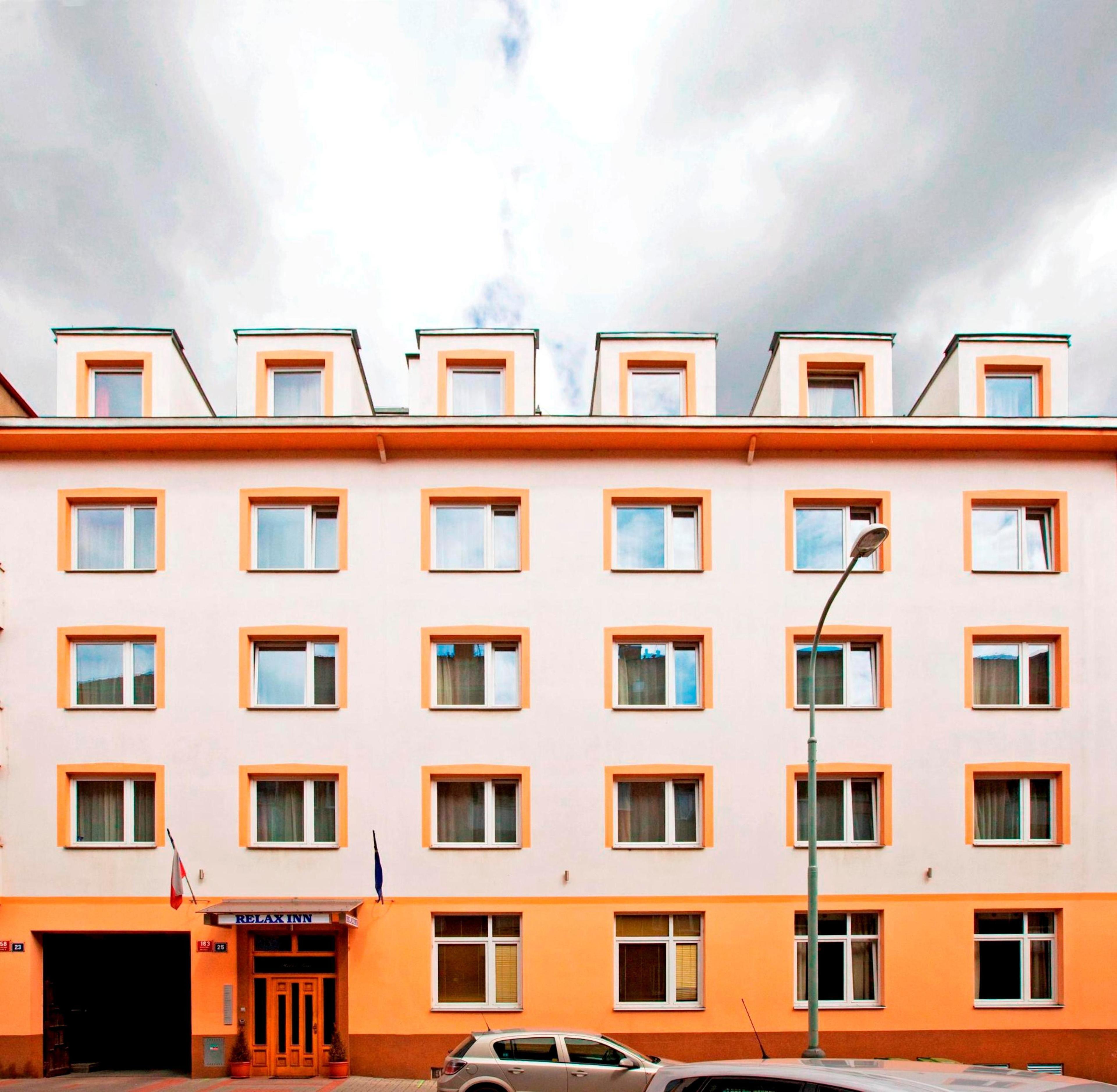 Relax Inn, Prague